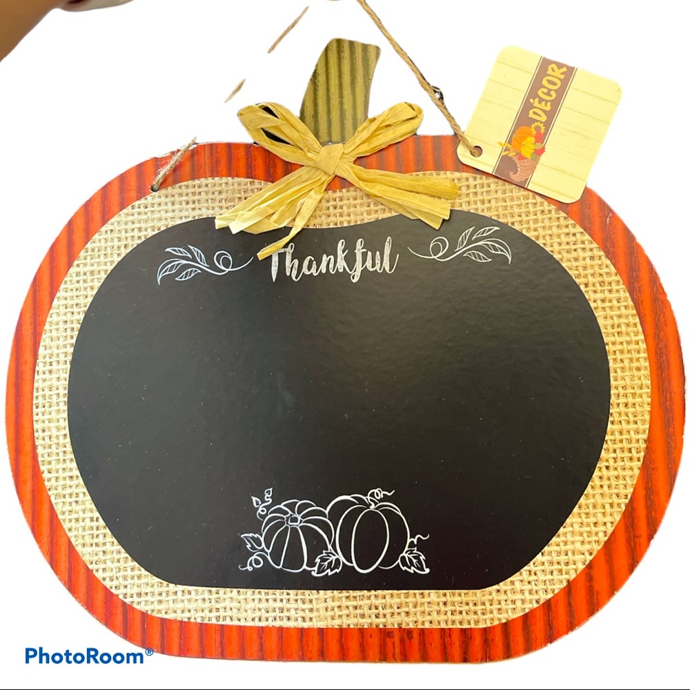 Fall Autumn Pumpkin Chalkboard w Raffia Decor bow hanging 10 1/2 x 7 1/2”